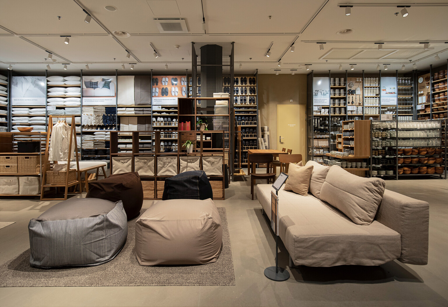 Generalplanung I Flagship Store Muji I Mint Architecture