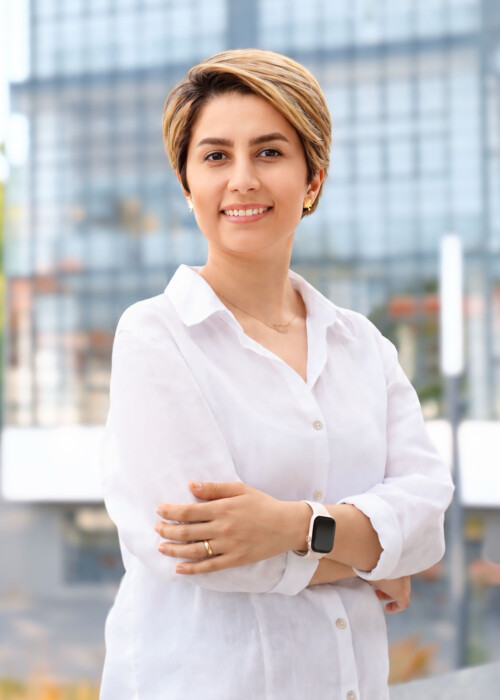 Negar Amouei Mint Hamburg